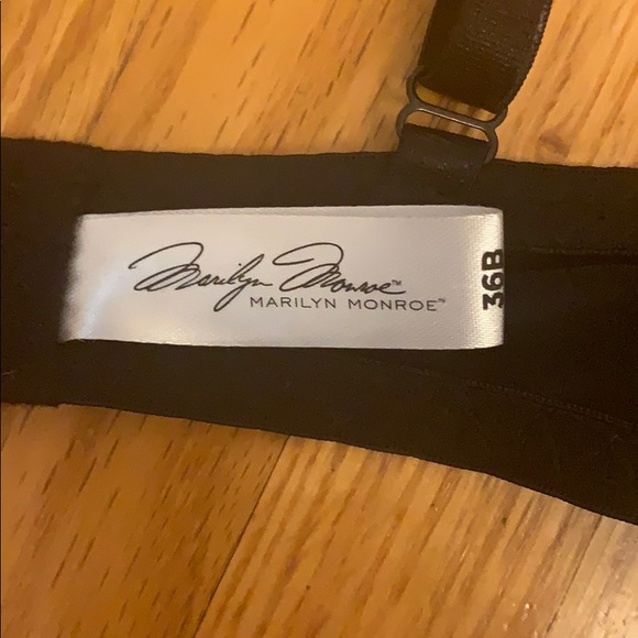 Marilyn Monroe black wireless bra - Picture 3 of 3